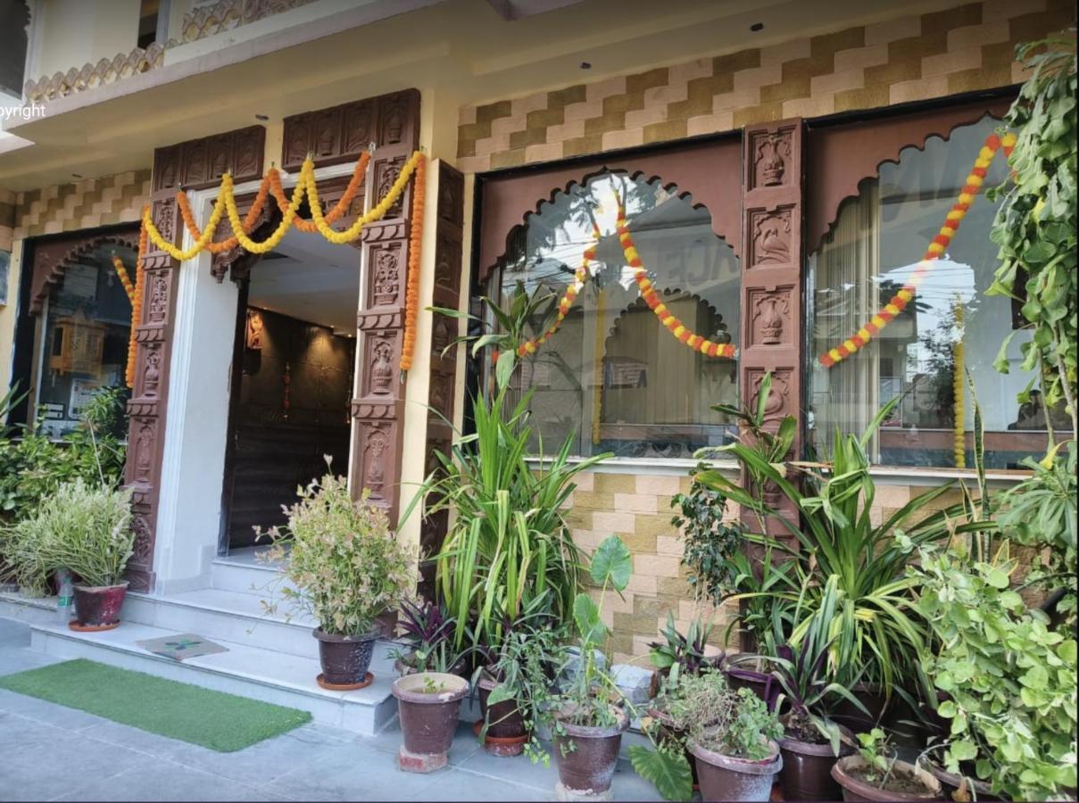 Hotel Rani Palace At Lake Fatehsagar Udaipur Dış mekan fotoğraf